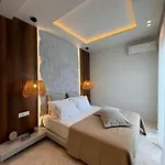 Poema Aparthotel 4*