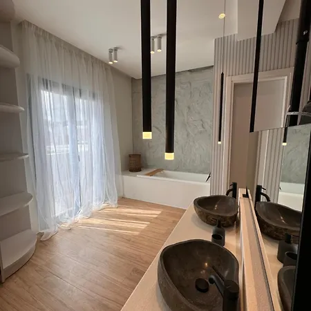 Poema Aparthotel 4*