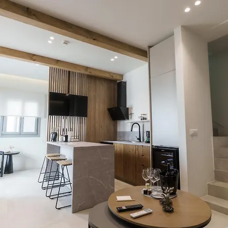 Poema Aparthotel 4*