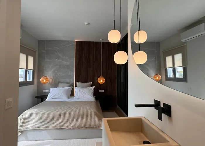 Poema Apart Otel Antiparos Town