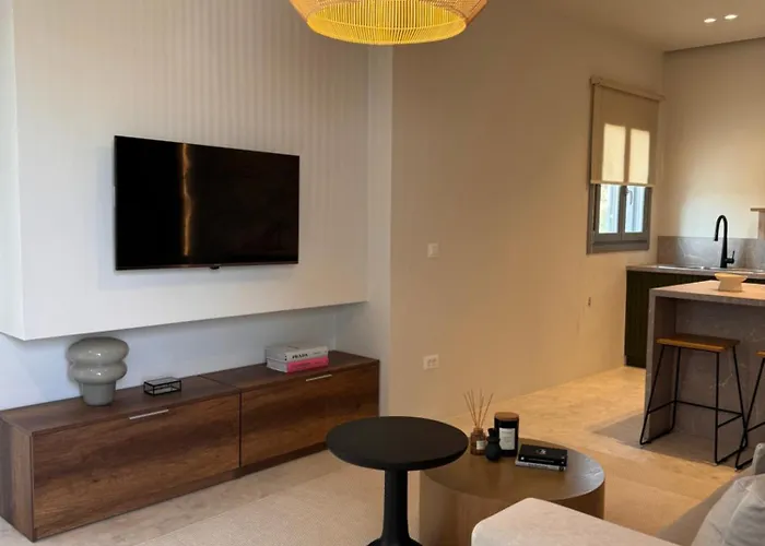 Poema 4* אנטיפארוס